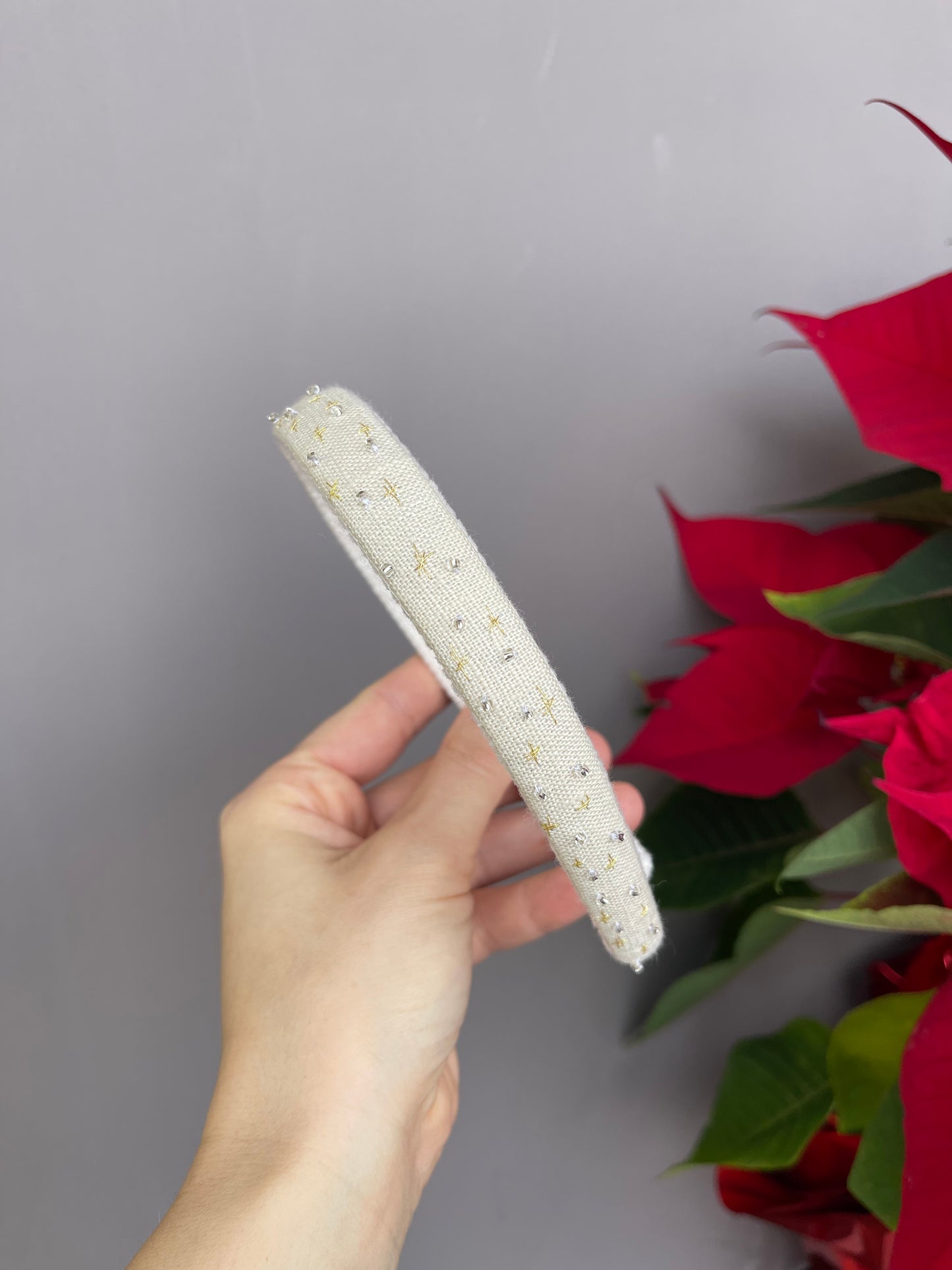 CERCHIETTO DI DELICATE PERLINE