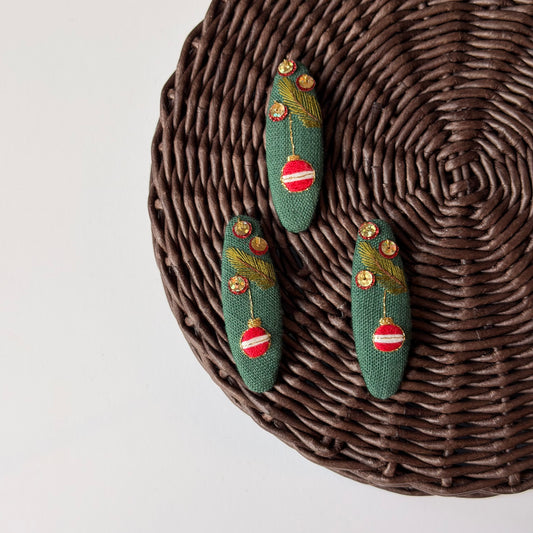 MOLLETTA PALLINA DI NATALE SU LINO VERDE