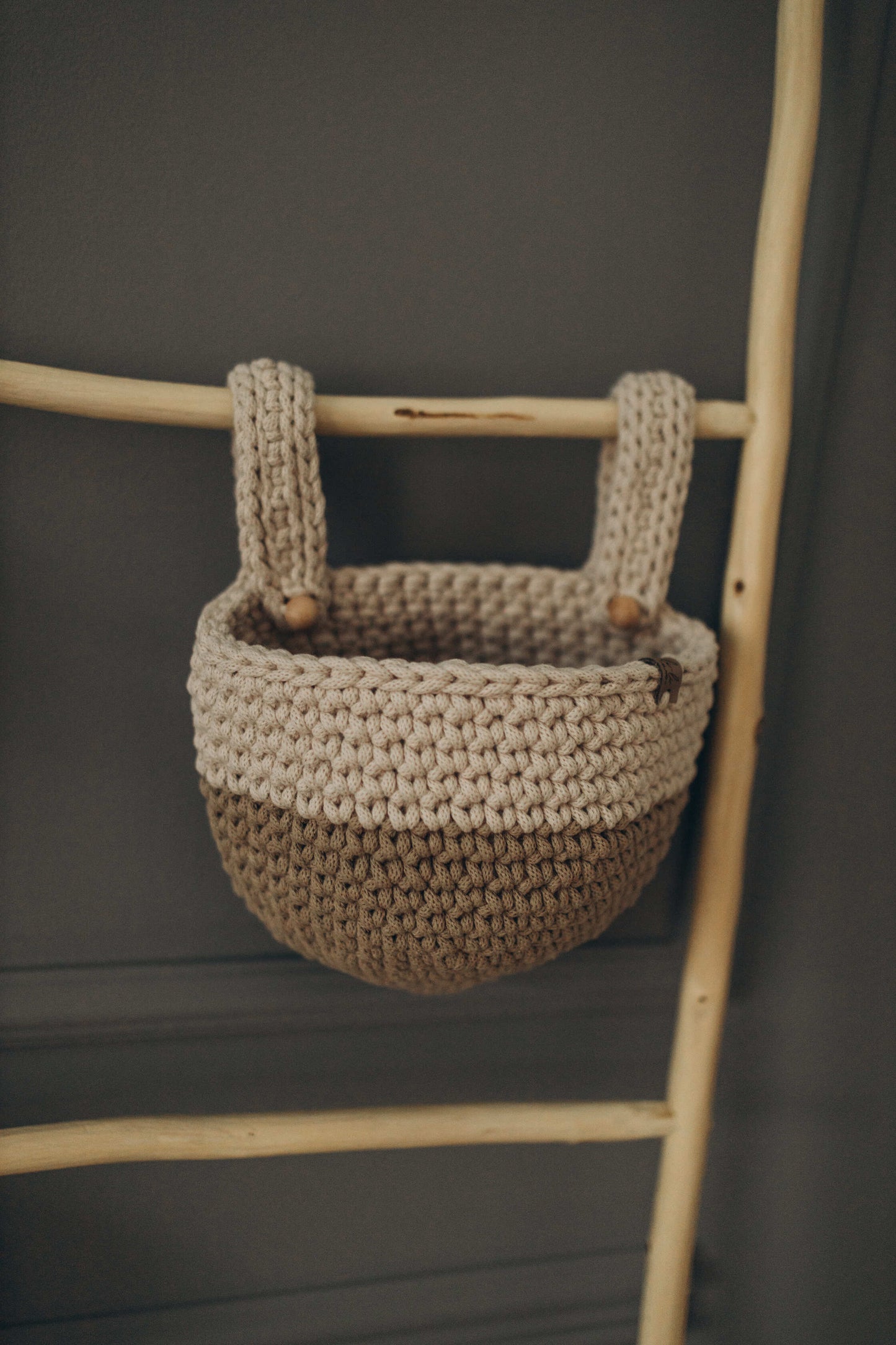 CESTINO DA APPENDERE BICOLORE